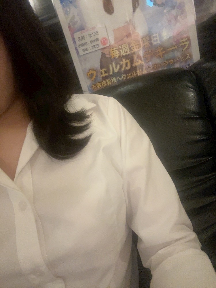 6heocdvxuy9g1qlz87m_l-jpg