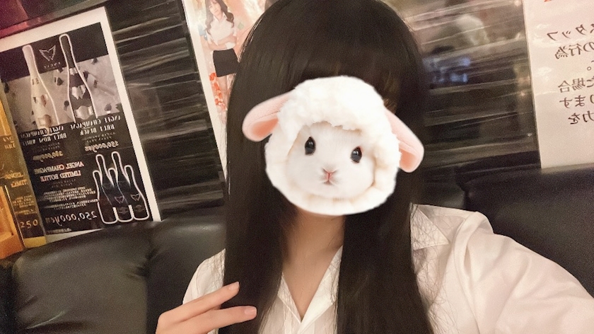 rwjb7qagjj62slec5tn_l-jpg