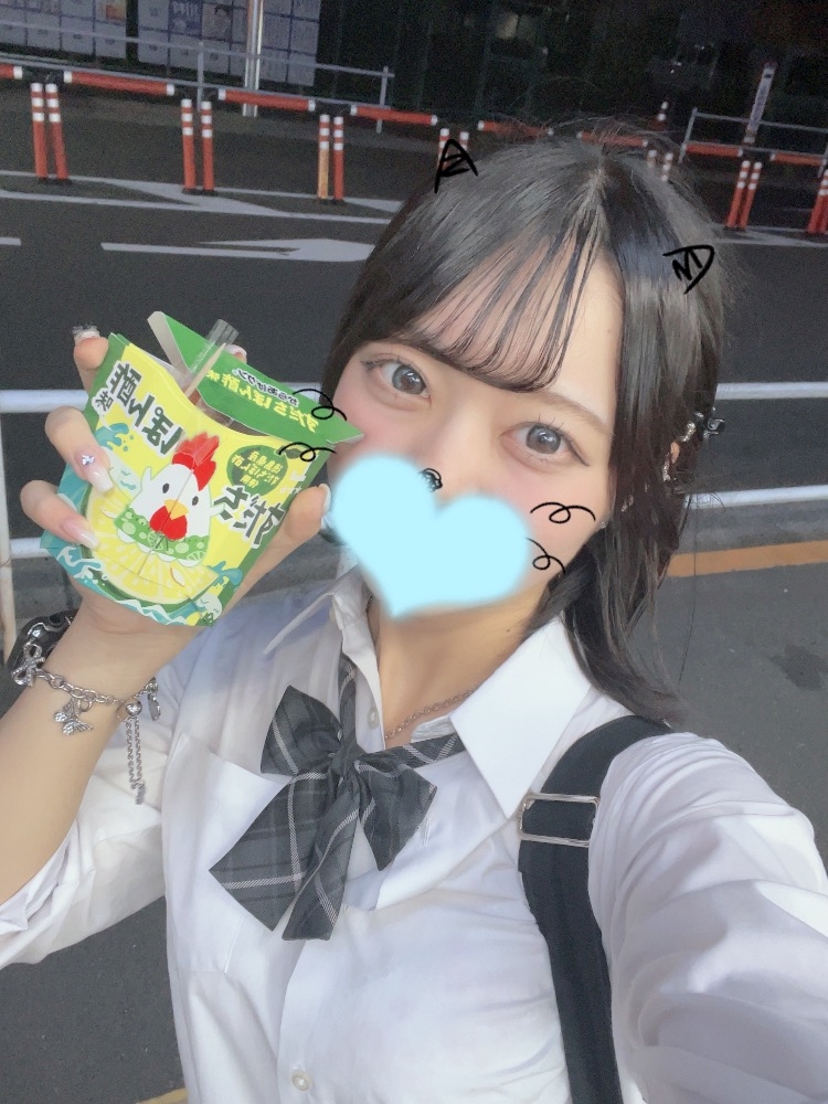 sjp9nb6os0cndxmugut_l-jpg