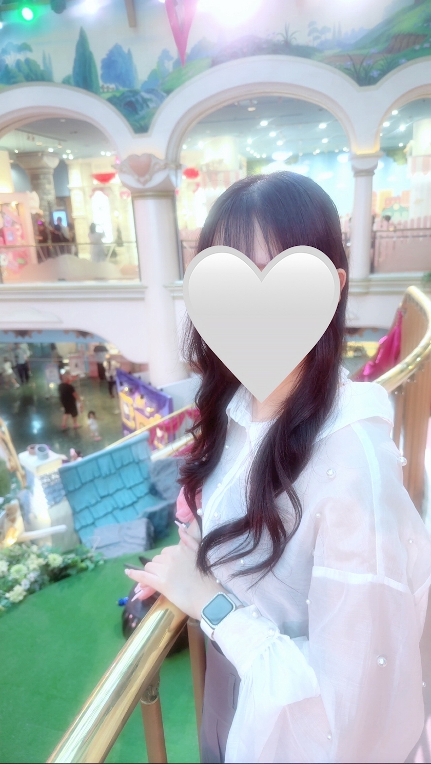 1qynurcqsgiz37049l9_l-jpg