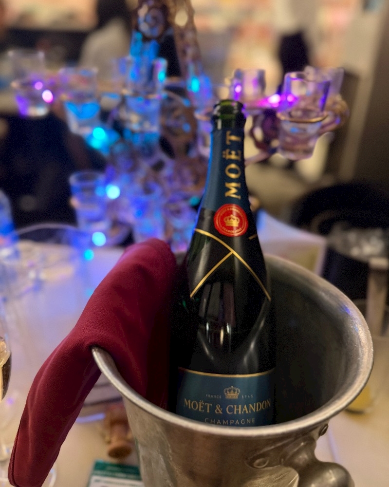 wngd5vrogktxikttssc_l-jpg