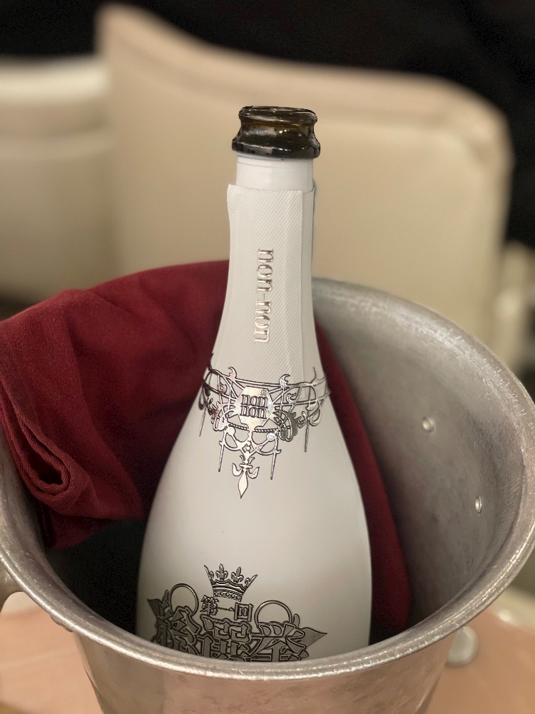 cstkxcc1svqtebh5kz7_l-jpg