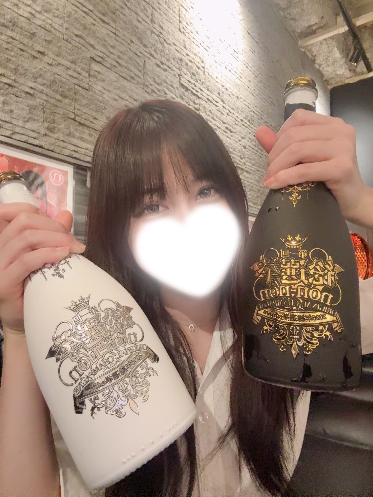 rlgetuca78hjwhbb2wb_l-jpg