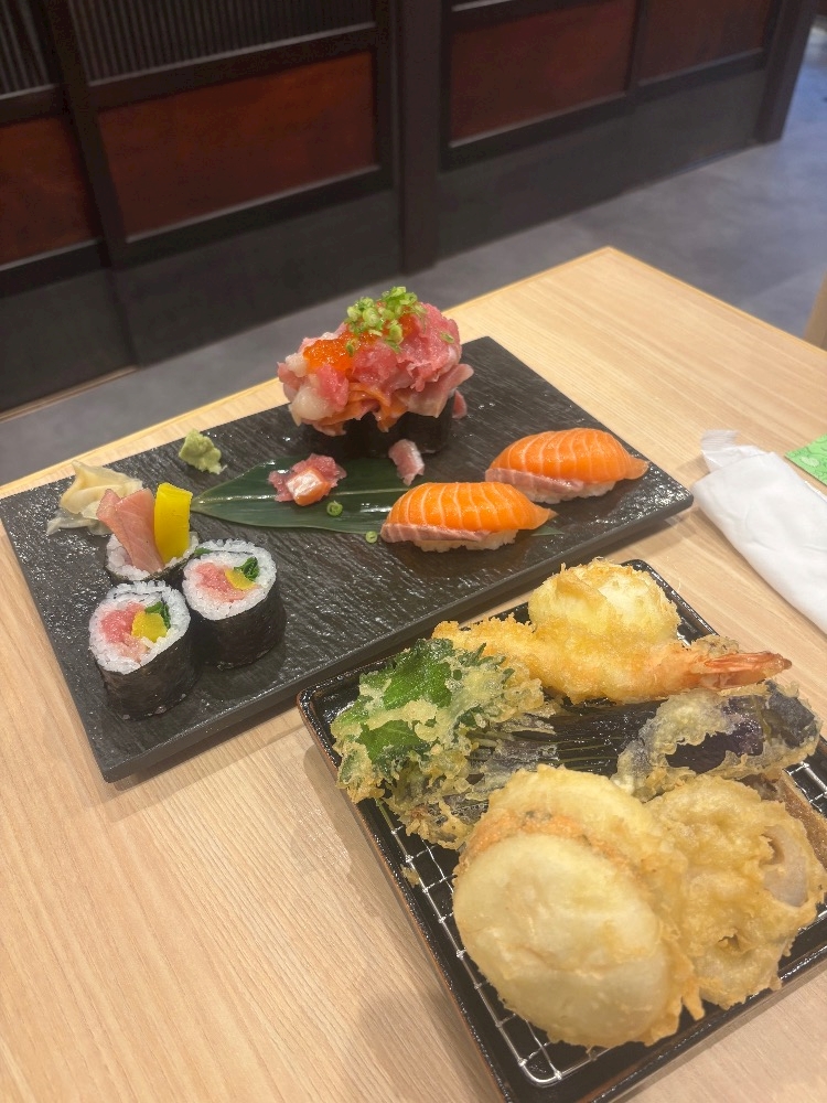 rl5o4wivc17g7g9szzj_l-jpg